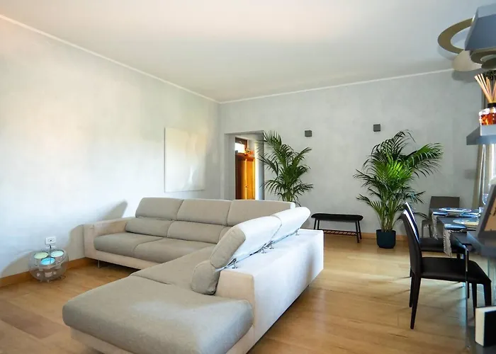 Divine View Apartment *