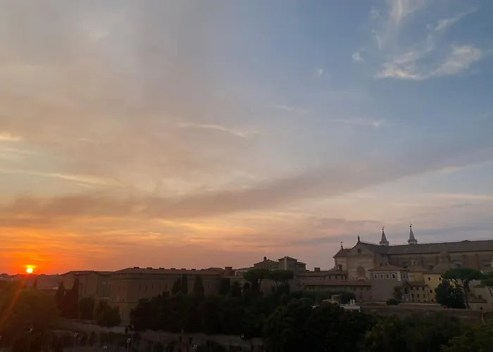 Divine View