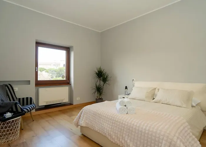 Divine View Apartment *